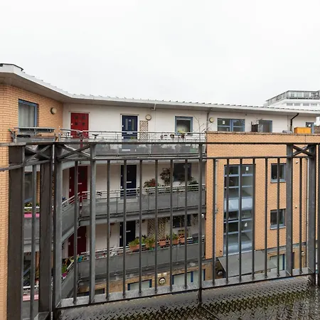 Sleek Shoreditch Hideout - 2 Bed Gem With Balcony In Central London Exterior photo